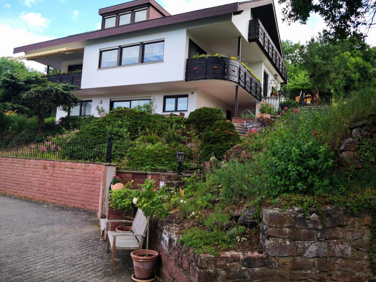 Apartment Lieblingsort Kreuzwertheim エクステリア 写真